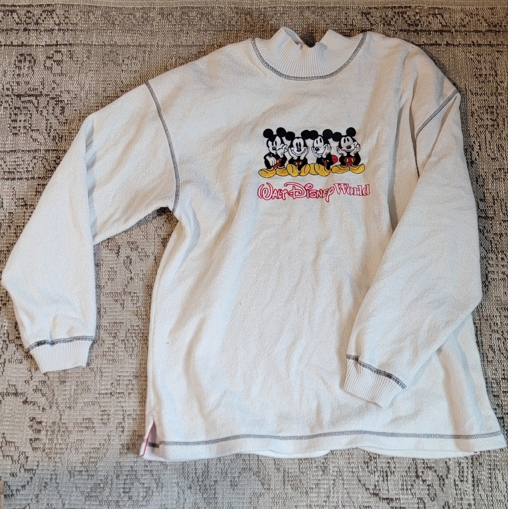 Vintage Walt Disney pullover